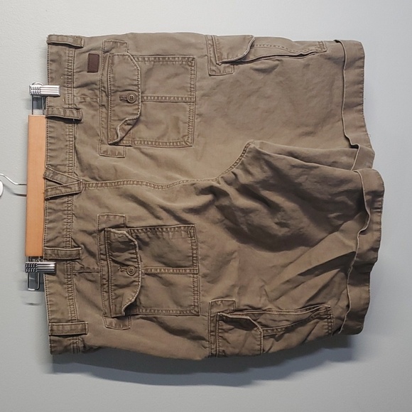 Izod shorts men's size 42 brown cargo shorts worn Summer - Picture 8 of 16